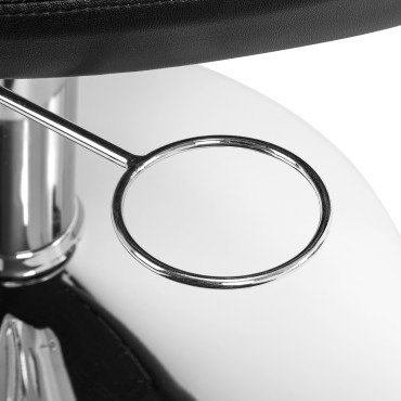 Hairdressing chair Gabbiano Parma Black — close-up of the base