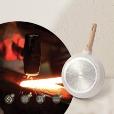 En uppsättning krukor och rutor, vit granit, 14 stycken