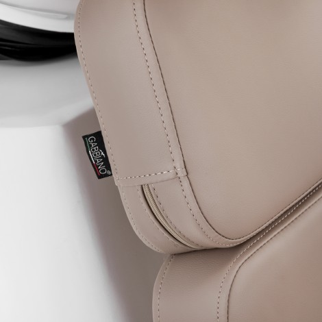 Unité de lavage Gabbiano Porto-GM beige pour salons de coiffure — gros plan assise