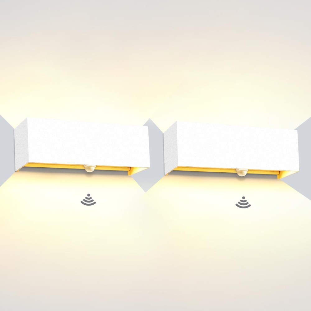 LED Kingwen 2x30W-valaisimet ulkona liikuntaanturilla, 3000k, näyttely