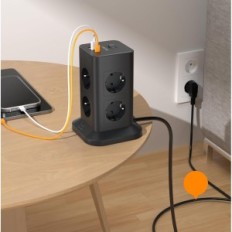 Tessan Power Strip, USB C, 2 USB A, 3600 in 16 A, 5 meter, zwart