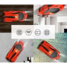 Dálkově řízené auto řízení na stropě a stěnách, s světlomety