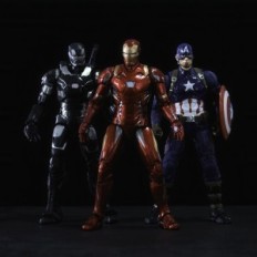 Figurice Iron Man, Osvetnici, Građanski rat. 17 cm. Stajati