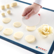 Semi-round confectionery scraper 104x74mm - 6pcs set. - Hendi 554142