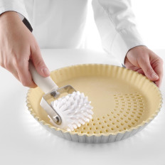 Rouleau perforateur pour piquer la pâte Profi Line 85x210mm - HENDI 515099