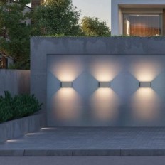 Lampa med rörelsesensor Klighten, 24 W, IP65, 3000 K, 2 st, används