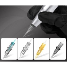 Eine Reihe von schwärzten Tätowierungsmaschinen mit einem Stift und Kartuschen, Silber