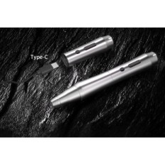 Un ensemble de machines à tatouage blackbuded avec un stylo et des cartouches, argent