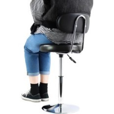 Pasukamas kėdė Furwoo juoda ergonomiška biuro kėdė su reguliuojamu aukščiu