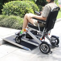 Fauteuil roulant en aluminium Liekummum pliant 60x72 cm