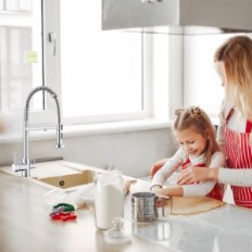 Kokbon 360 ° Kokbon Bather Estilo Chrome Bateria Rotary com Controle de Fluxo de Água Conveniente