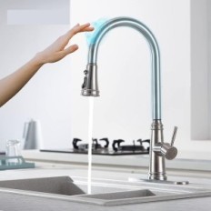 Used Touch Faucet for Kitchen Sink, Touch Kitchen Batteries with Arrisea Sprayer