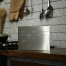 Relógio LED elegante para build-yous boxclock Bureau em alemão, exibição de aço escovado