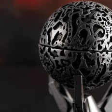 Power Ball Resin met licht A & C Hero Power Stone Orb Decoratief LED-ballamp