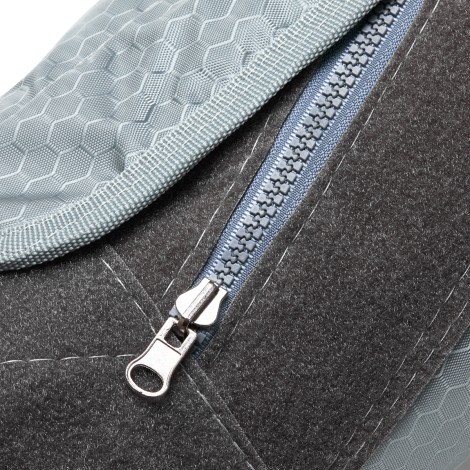 Elegante Platinum T8108 Lufttryksenhed — nærbillede af overflade