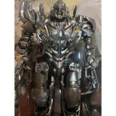 Figurine robot tank 35 cm futuristisch beeldje met bewegende elementen voor verzamelaars en kinderen