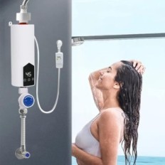 Mini elektrinis vandens šildytuvas 5500W su dušu ir ekranu