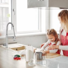 Kokbon Kokbon batteri. Krom stilfuldt batteri med roterende tud