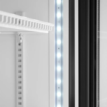 Spletna stran Hlajenje omaro z osvetljeno oglaševalsko ploščo 360L