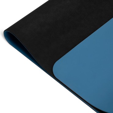 YOGA MAT BALANCE Dunkelblau — Detailaufnahme Oberfläche