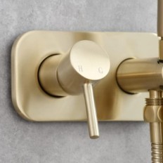 "Techolor" akumuliatoriaus baterija, 1,5 m žarna, matinis auksas, paroda