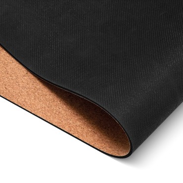 YOGA MAT BALANCE Korkki ja luonnonkumipohja — lähikuva pinnasta