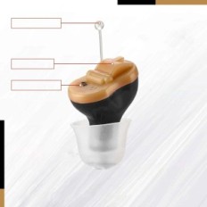 Set di amplificatori MEDCA usati sul lato destro e sinistro