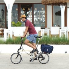 Gebrauchte Fahrradtasche Vincita Big Nash B181B-2 + 0 schwarz