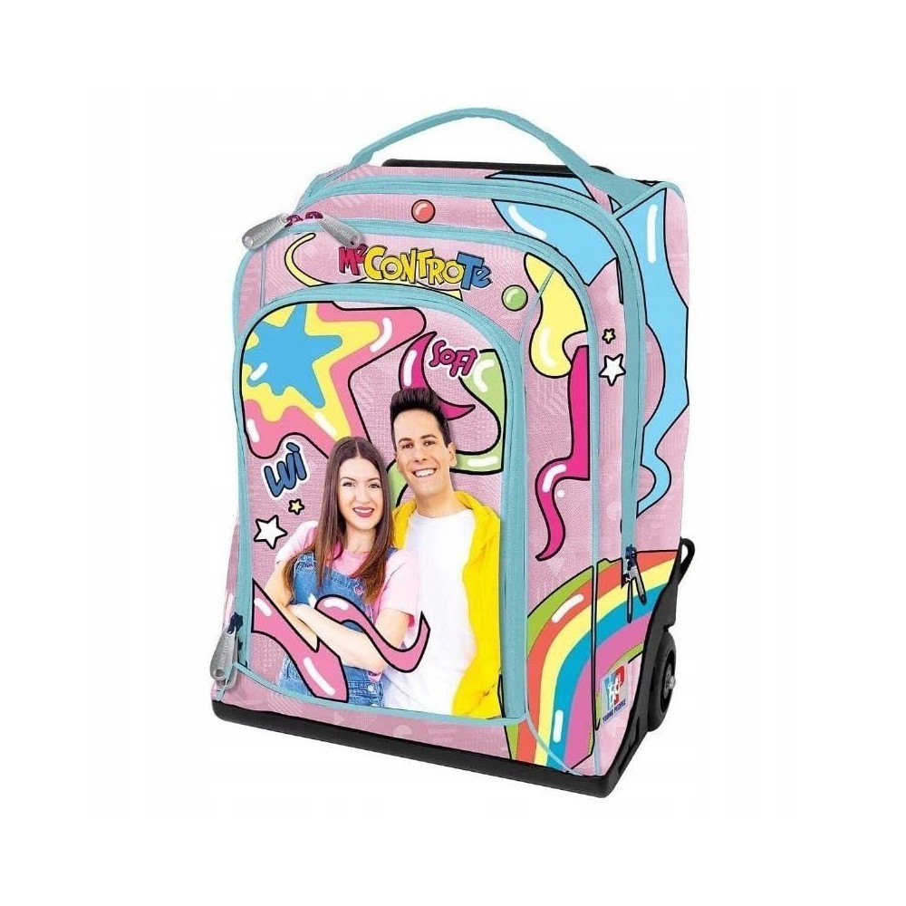 Dream Me Contro Trolley v růžové výstavě