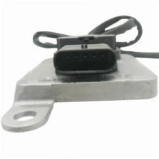 Nitrogén-oxid érzékelő Nox A0009058611 Mercedes Benz X156 W205, használt