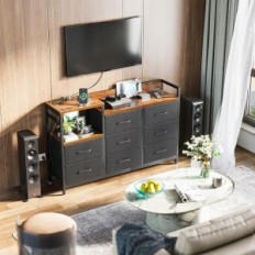 Kitcher Disc-0156, 2 USB-Anschlüsse und 2 Buchsen, 132 x 30 x 88 cm, verwendet