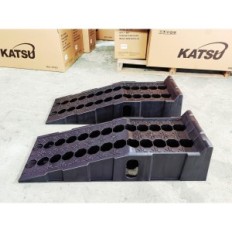 Plastic ramps for KATSU garage 161923, for car service, 2 pcs