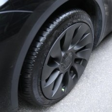 Zaščitna prevleka kolesa 20 palcev Teshier na Tesi Model Y, komplet 4 kosov