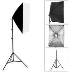 Riposo della luce di studio professionale con due altezze di 2,2 m