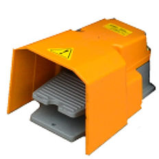 Foot switch to control workshop washer