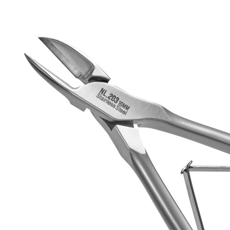 Nghia export nail clippers NL.203 16MM — close-up of the blade