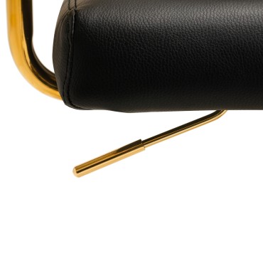 Cosmetic chair QS-OF211G black — close-up of the armrest
