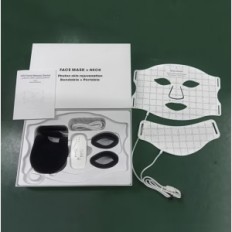 Face and neck massage with 7 therapeutic light colors