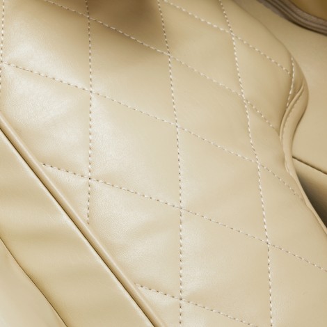 Sakura Comfort Plus 806 beige massagestoel — detail zitvlak