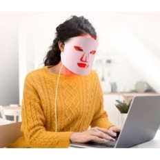 ELŐZŐ LED Maszk USUIELIGHT LED terápia 4 színek