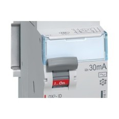 LEGRAND LEG411611 AC Diferenciální PC Switch 30mA 2m vysoká citlivost