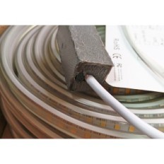 LED PCING 230V 15m 120 diodit EU: n, 4000K-pistokkeen kanssa, valkoinen, korjaus