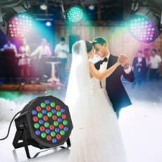 RGB LED Refletor U`king 4 em 1 com controle remoto - iluminação para festas e eventos