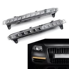 Brugte daglige lamper med skiltning, AUDI Q7 Tåge, 2 stk.