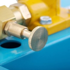 Esposizione di Katsu 318927 Manuale della pompa a pressione 5L 0-50 bar per test dei tubi