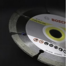 Diamond Diamond Boschi Universal 230 mm 22,23 mm universaalse lõikamise jaoks
