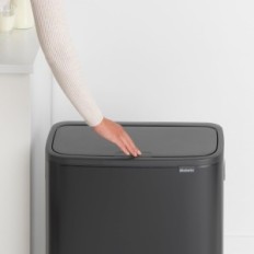 Brabantia Rubbish Burv Bo Touch Bin 2x30l Soft-Touch Double Down