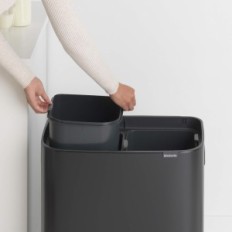 Brabantia Roskakori Bo koskettaa bin 2x30L pehmeä kosketus kaksinkertainen alas
