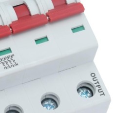 WiFi Bluetooth 4P 100A 400 V Interruttore di sovracorrente con misura APM