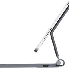 Keyboard med Sengbirch Taske til iPad 10 10.9 tommer qwertz baggrundsbelyst sort